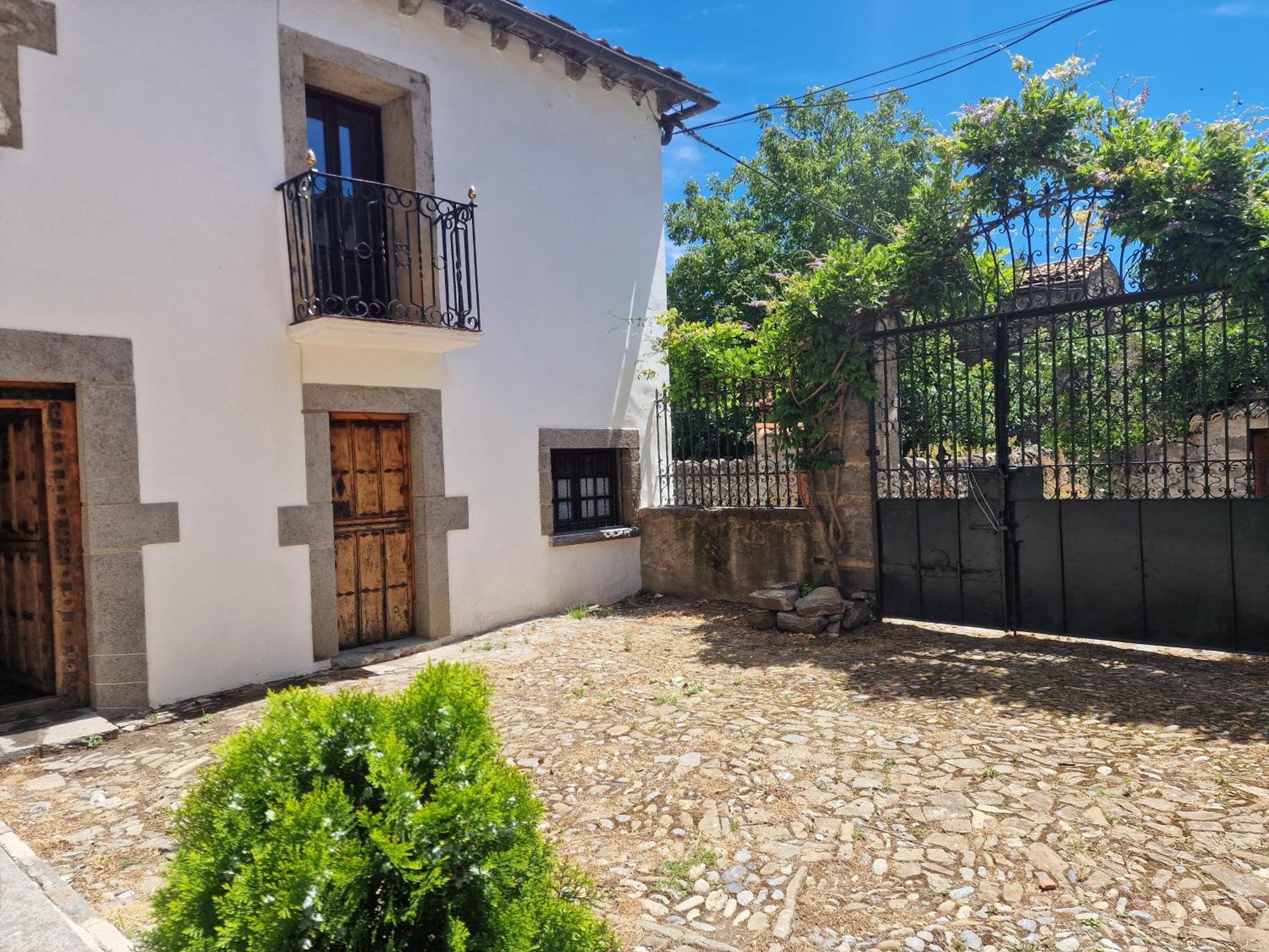 Biescas Apartamento Casa Josito La Cadiera Buitenkant foto